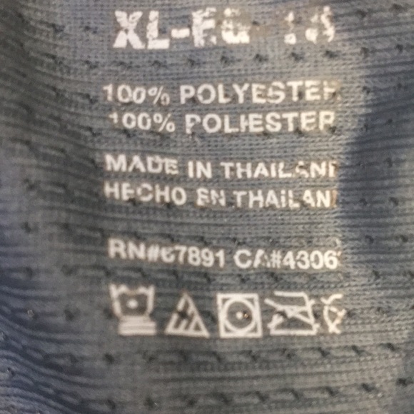 Adidas sport shirt - Picture 4 of 4